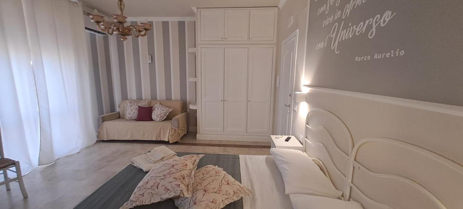 Chez Tata' - Sce Tata Bed and Breakfast Rossano Stazione Exterior foto